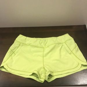 Athleta Shorts, Size L